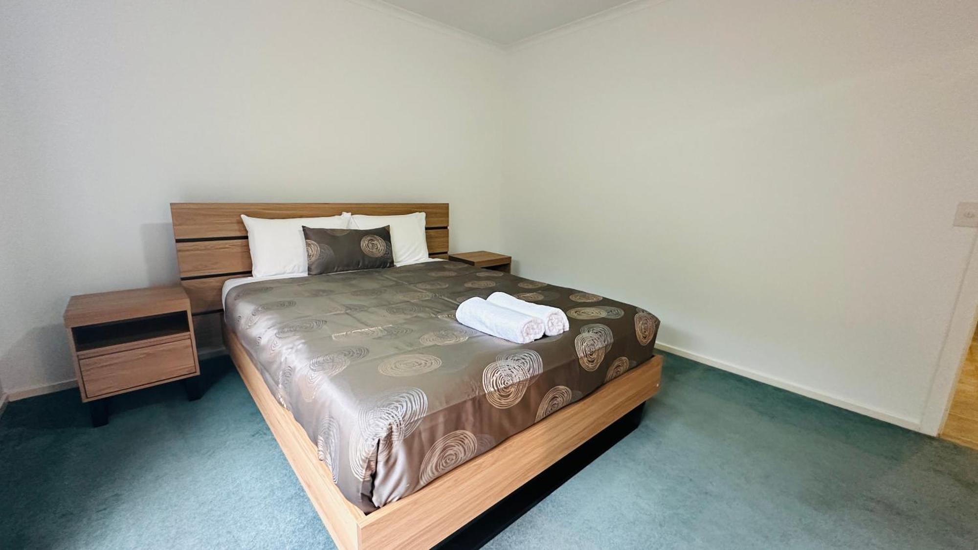 Early Australian Motor Inn Mildura Buitenkant foto