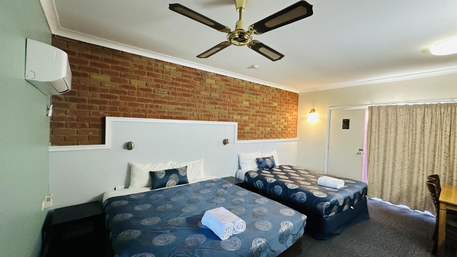 Early Australian Motor Inn Mildura Buitenkant foto